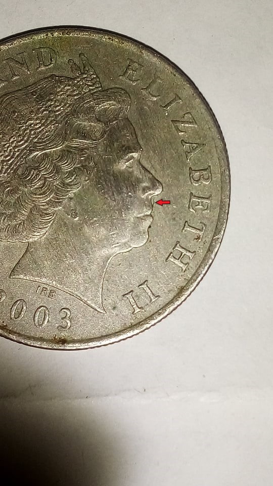 2003-NZ-50c-Crack-By-Queens-Nose