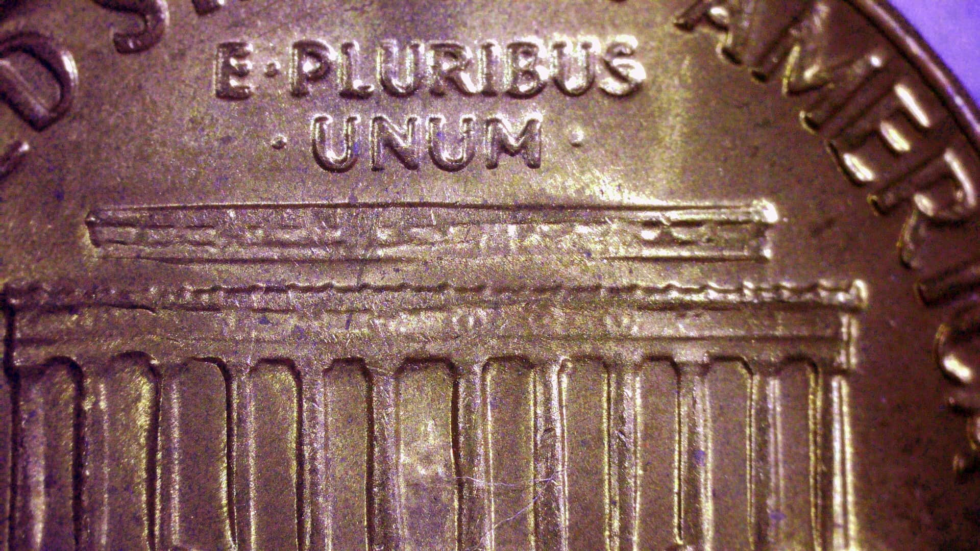 1970-D-Lincoln-Cent-No-Designers-Initials,-Floating-Roof,-W/-Diecrack