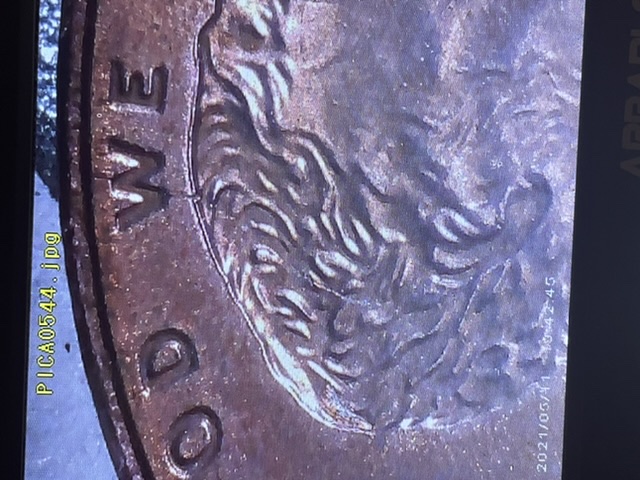 1999-Lincoln-With-Two-Die-Cracks