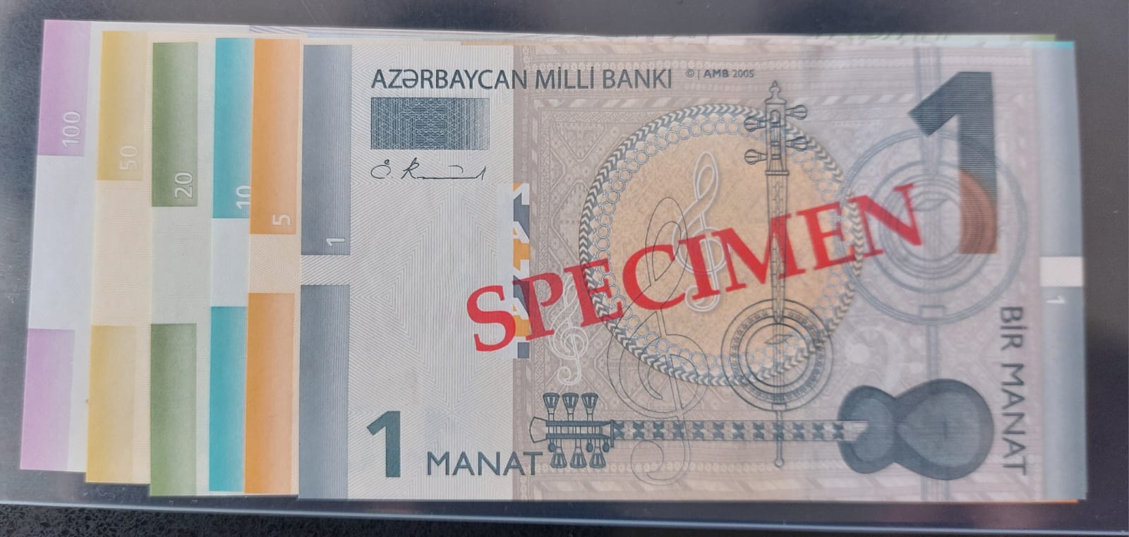 Azerbaijan-Specimen-Banknotes