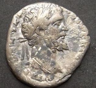 Legionary-Denarius-Of-Septimus-Severus-Legion-III-Ital
