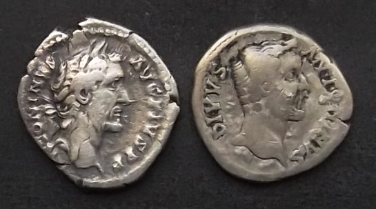 Antoninus-Pius-AR-Denarius.-Unlisted-One-Or-Mule?