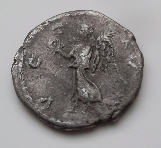 Septimius-Severus-Denarius.ric-424-Emesa-Mint