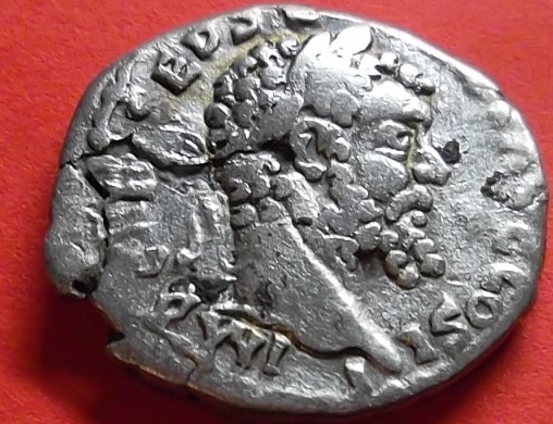 Septimius-Severus-Denarius.ric-424-Emesa-Mint