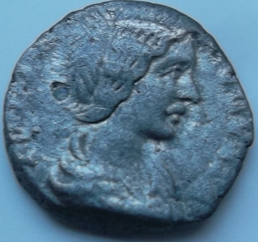 Julia-Domna-Denarius-Venvs-Felix-Alexandria-Mint