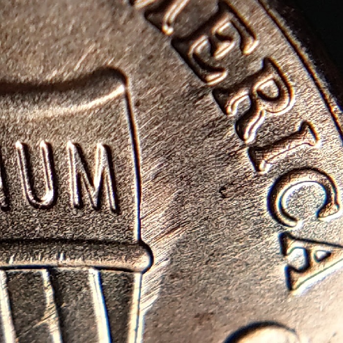 2023-P-Lincoln-Cent-With-Nice-Feeder-Finger-Die-Scrapes-.-Or?