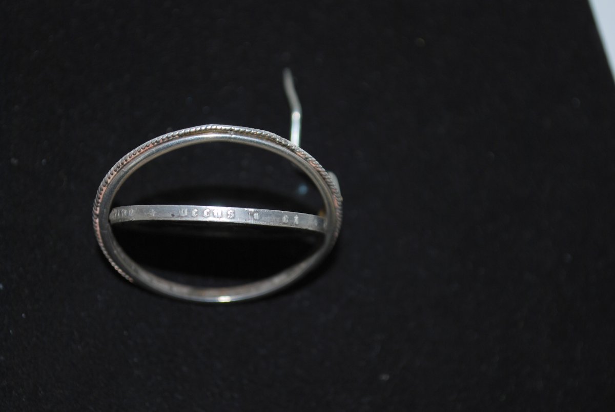 1847-Gothic-Crown.-How-To-Tell-If-Replica