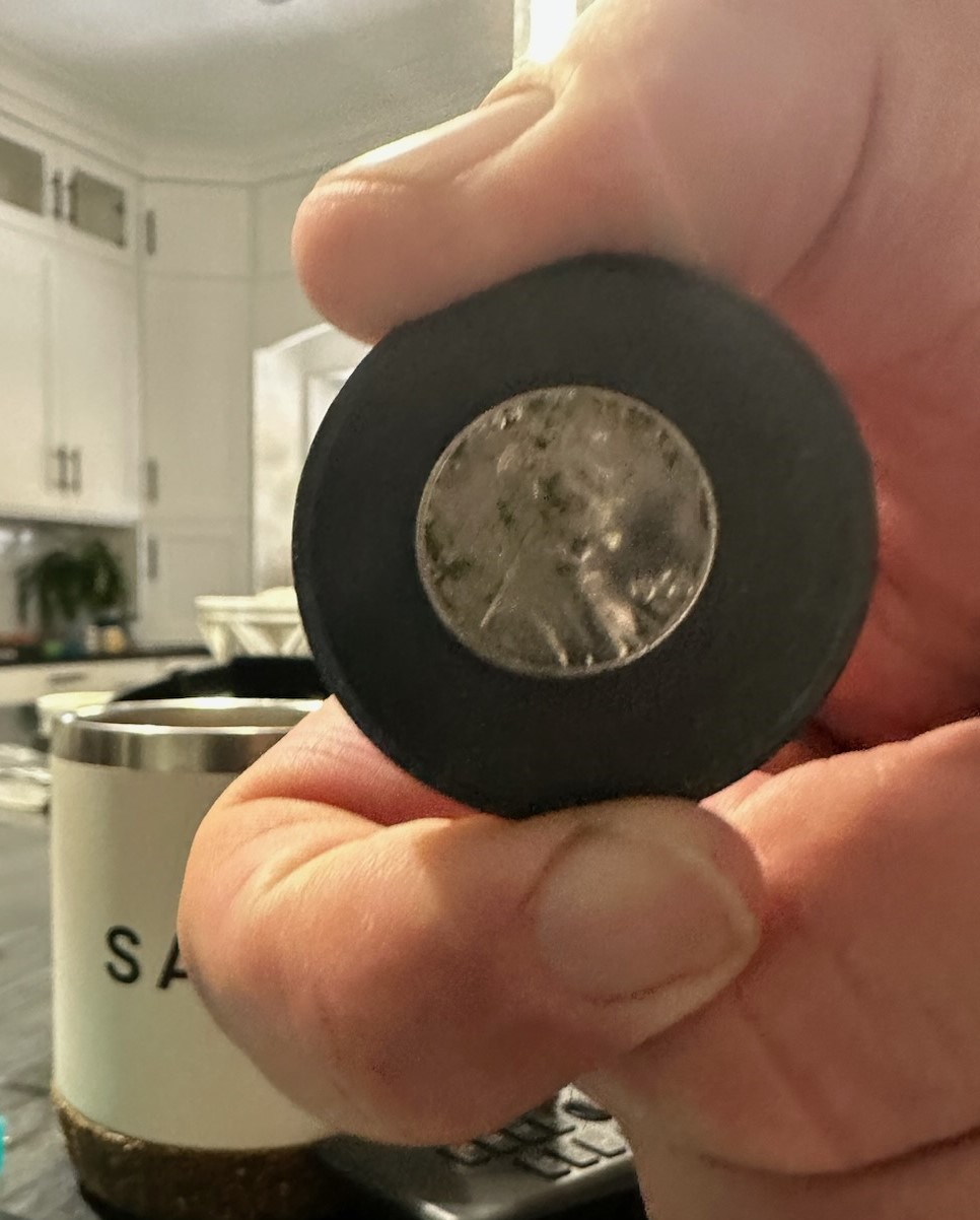 1968-D-Lincoln-Cent,-Silver-And-Magnetic?