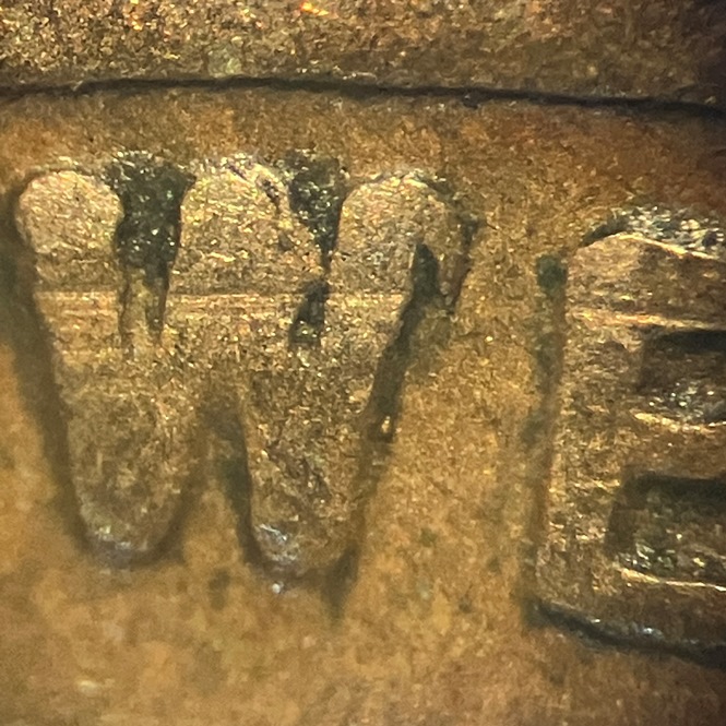 1942-Lincoln-Cent-With-Bizarre-Appearance-Of-Letters-In-Motto