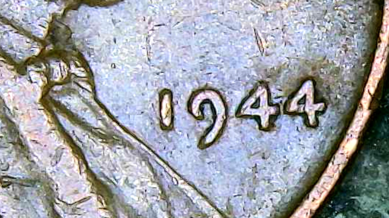 1944-Cent-Is-Lincoln's-Ear-Doubled-What-About-His-Neck-Right-Above-His-Bow-Tie