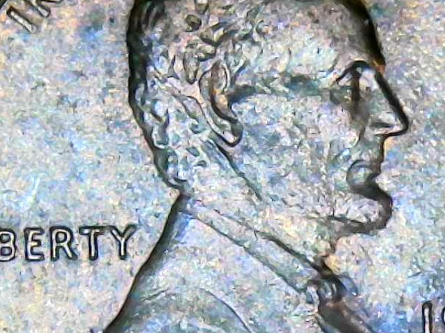 1983-D-Cent-Is-The-Mark-Behind-Lincolns-Ear-And-Just-Below-It-Some-Sort-Of-Doubling