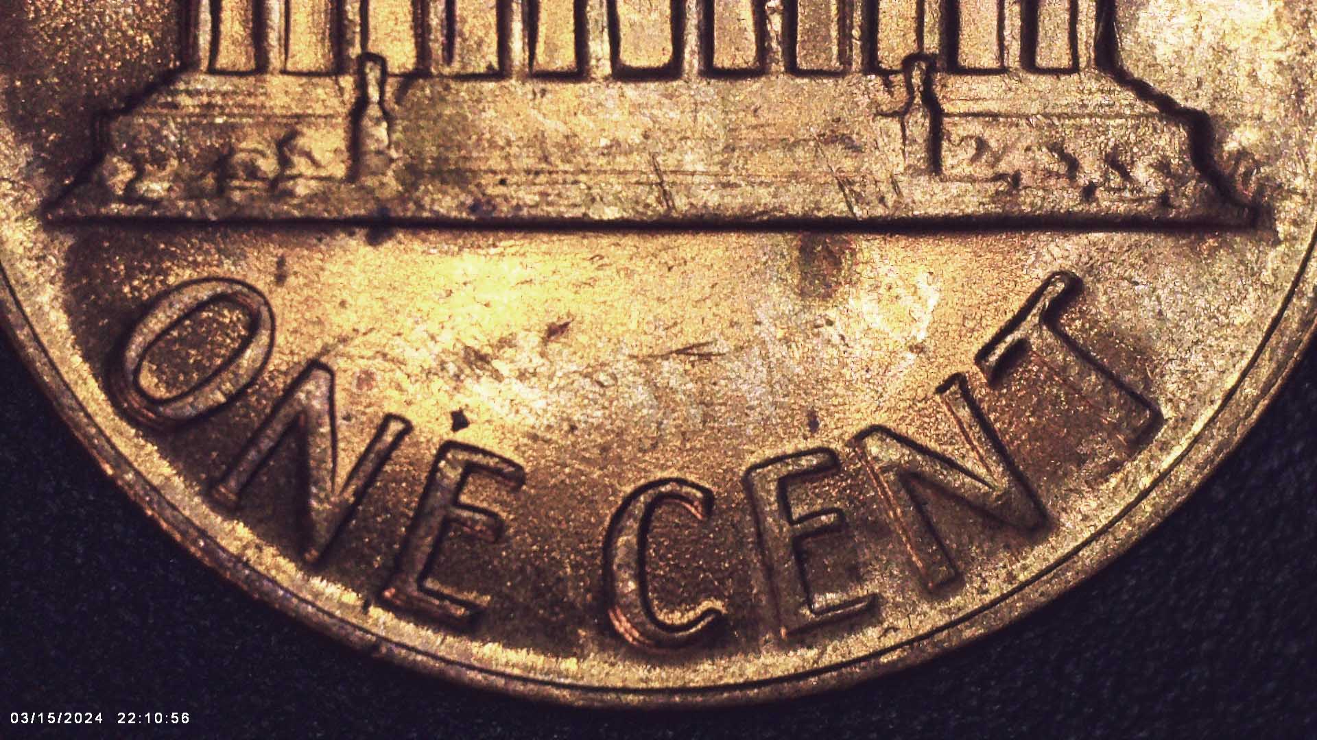 1970-S-Red-Lincoln-Memorial-Penny-Possible-Floating-Roof