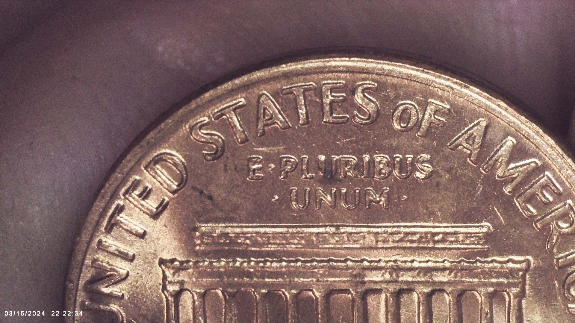 1970-S-Red-Lincoln-Memorial-Penny-Possible-Floating-Roof