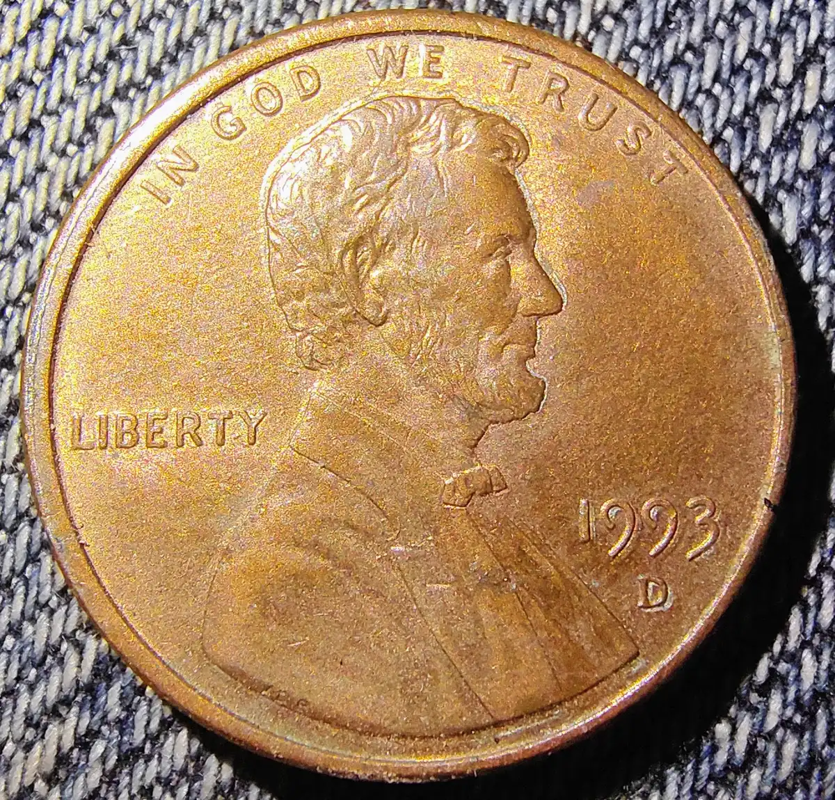 Anyone-Catch-What-1993-D-Penny-Has-Goin?