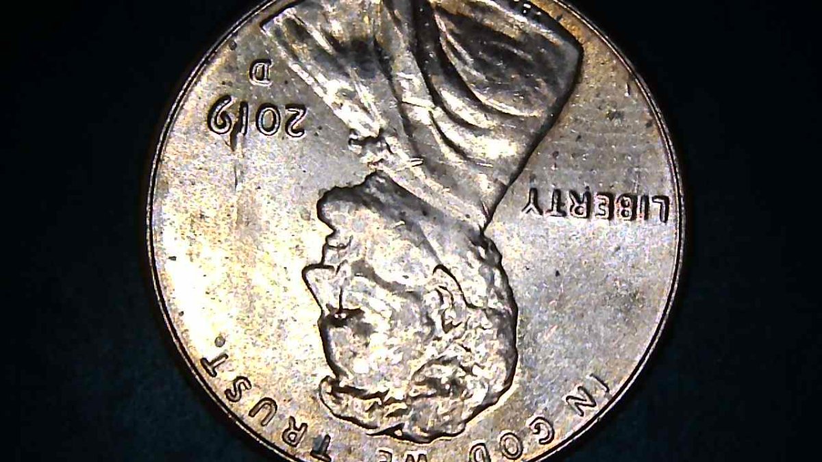 Long-1-On-A-2019-D-Penny-Error?-Or-PMD