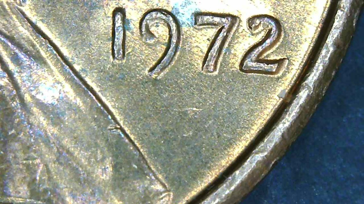 1972-Penny-With-Gap-Around-The-Rim,-Is-This-Normal?