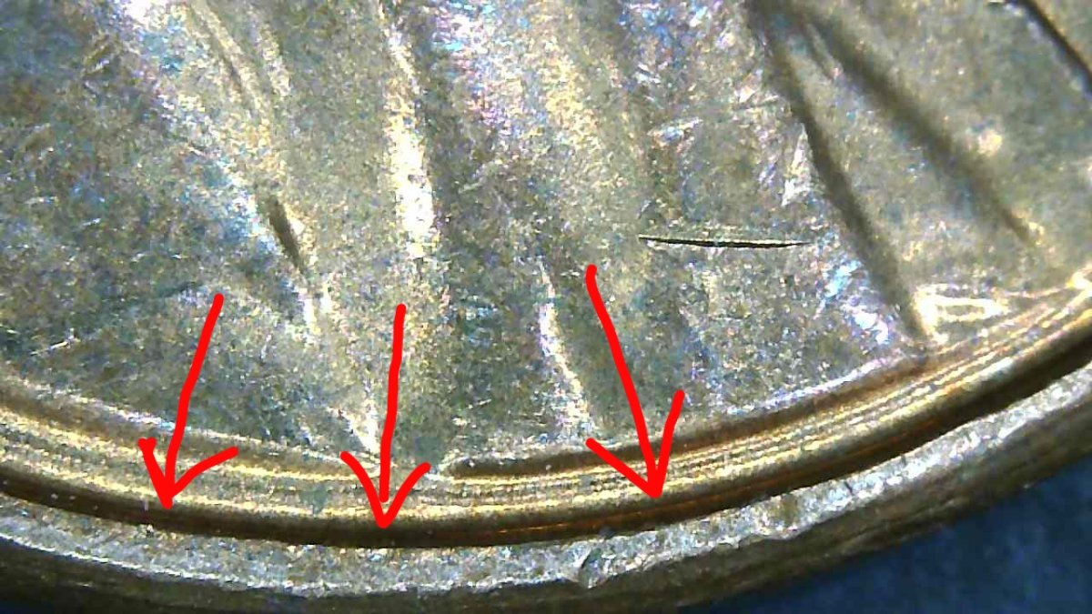 1972-Penny-With-Gap-Around-The-Rim,-Is-This-Normal?