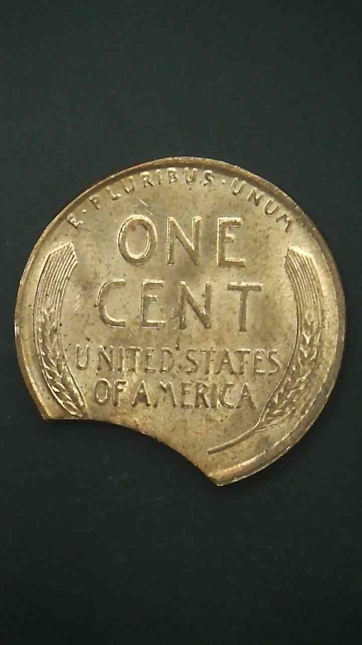 Fake-1952-D-Penny-Clip-Error?-Or-The-Real-Thing?