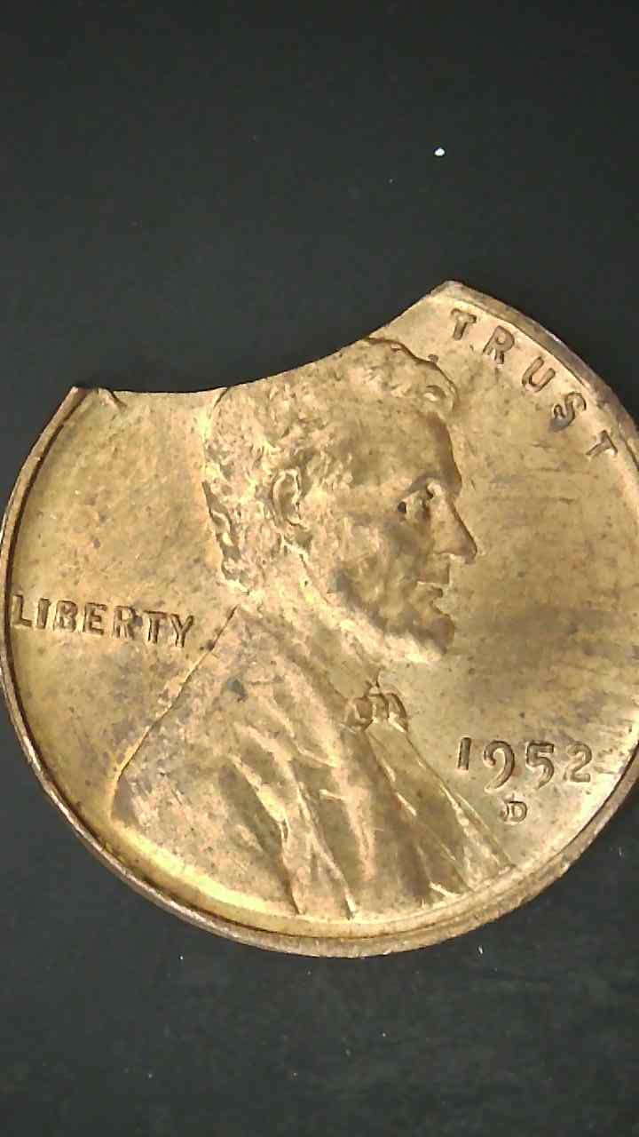 Fake-1952-D-Penny-Clip-Error?-Or-The-Real-Thing?