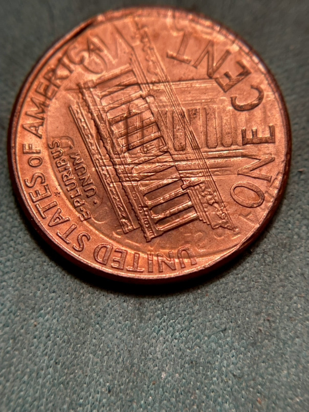 I-Have-Found-A-One-Of-A-Kind-Coin.--Help?-2006-Cent