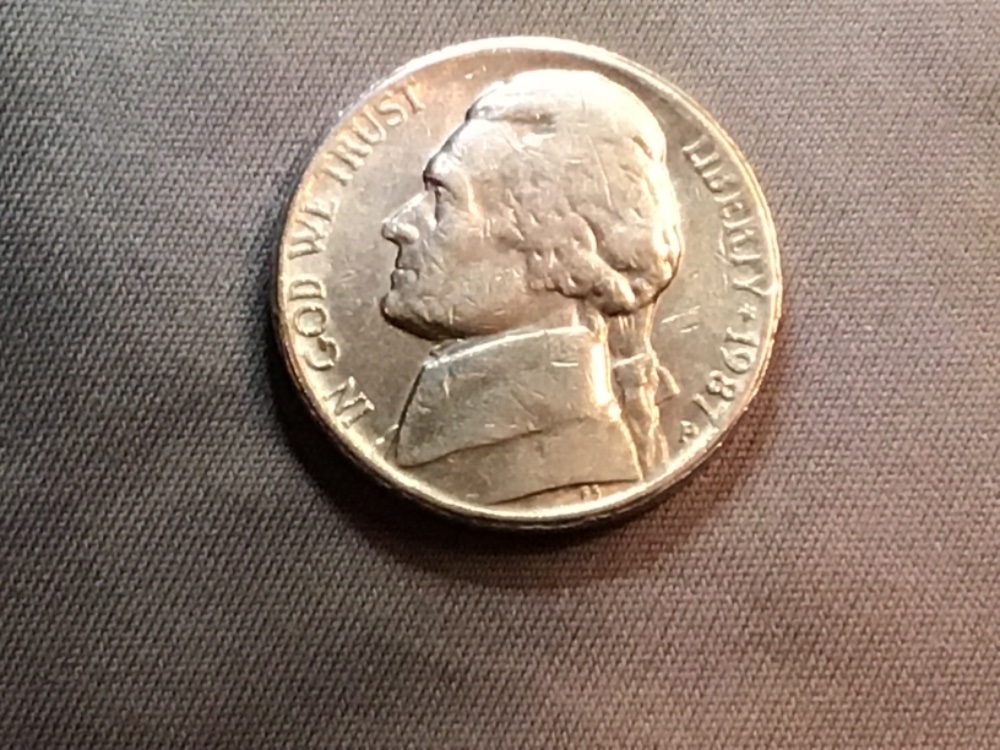 1987-P-Nickel--All-Lettering-Looks-Smashed-Against-Rim.-USA-Wide-Spread-Us