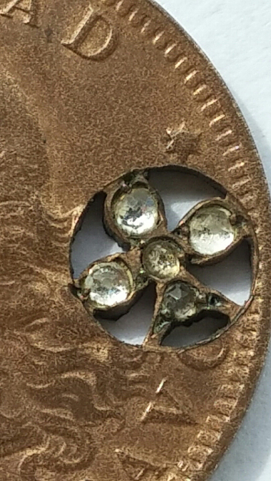 Amazing-Stone-Mounting-On-A-Coin...