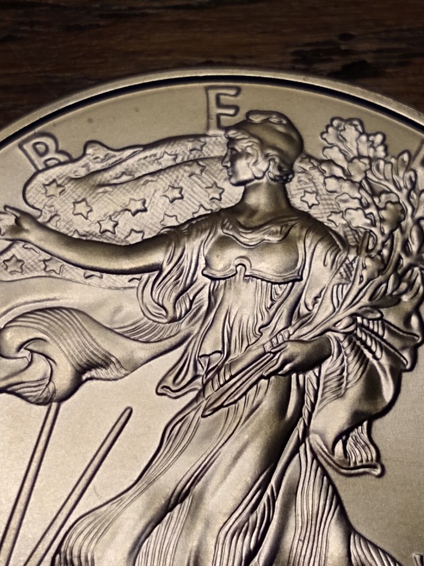 2021-P-American-Silver-Eagle-.