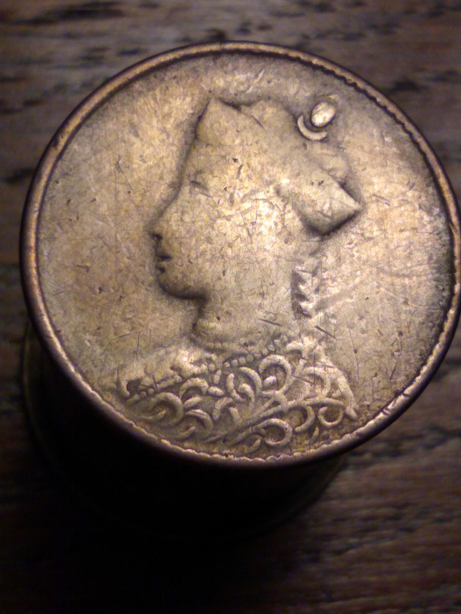 Help-Identifying-Coin-Made-Into-A-Small-Container.-Chinese?-British?