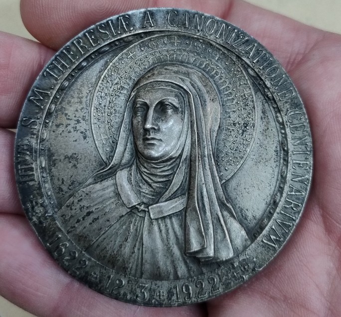 Saint-Theresa-Large-Catalogued-Bronze,-But-Silver?