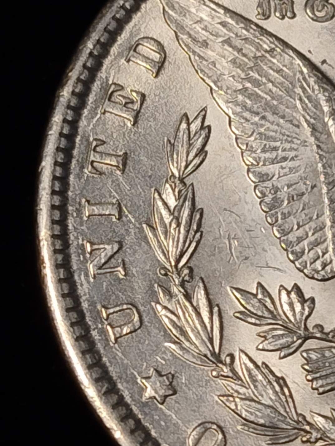 1900-P-Morgan-Dollar---Significant-Die-Break?-VAM-And-Grade-Help-Please