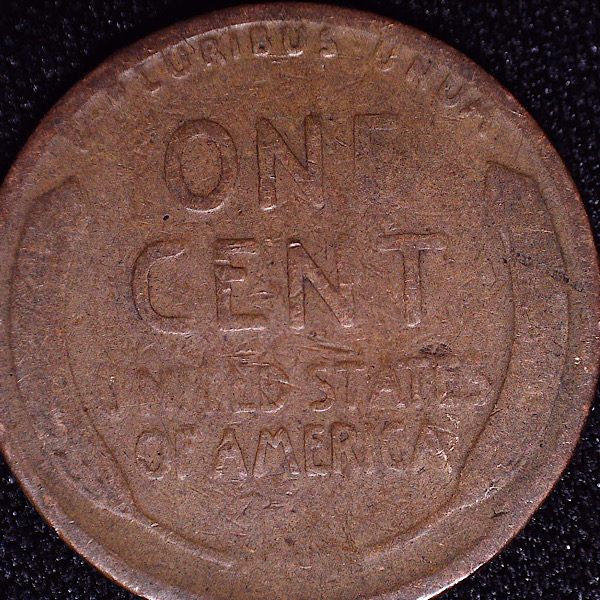 Do-Either-Of-These-Coins-Have-An-Error-Or-Is-It-PMD?