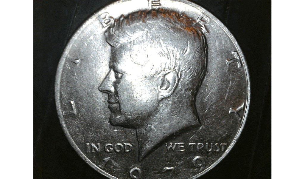 1979-Kennedy-Half-Dollar-Weighs-10.83-SBA-Stock?