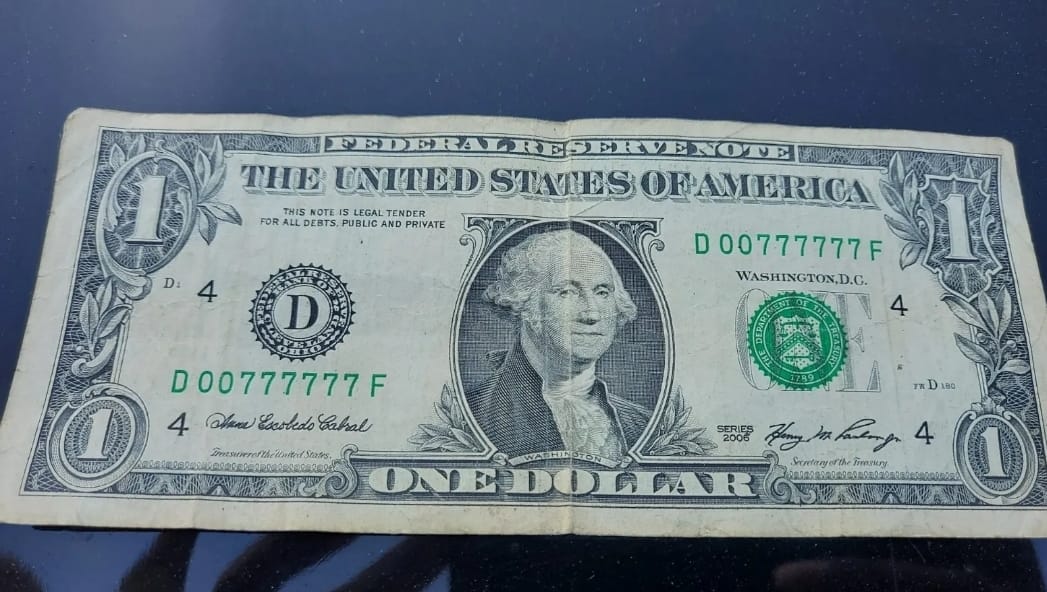 $1-Bill-Serial-Number-00-777-777