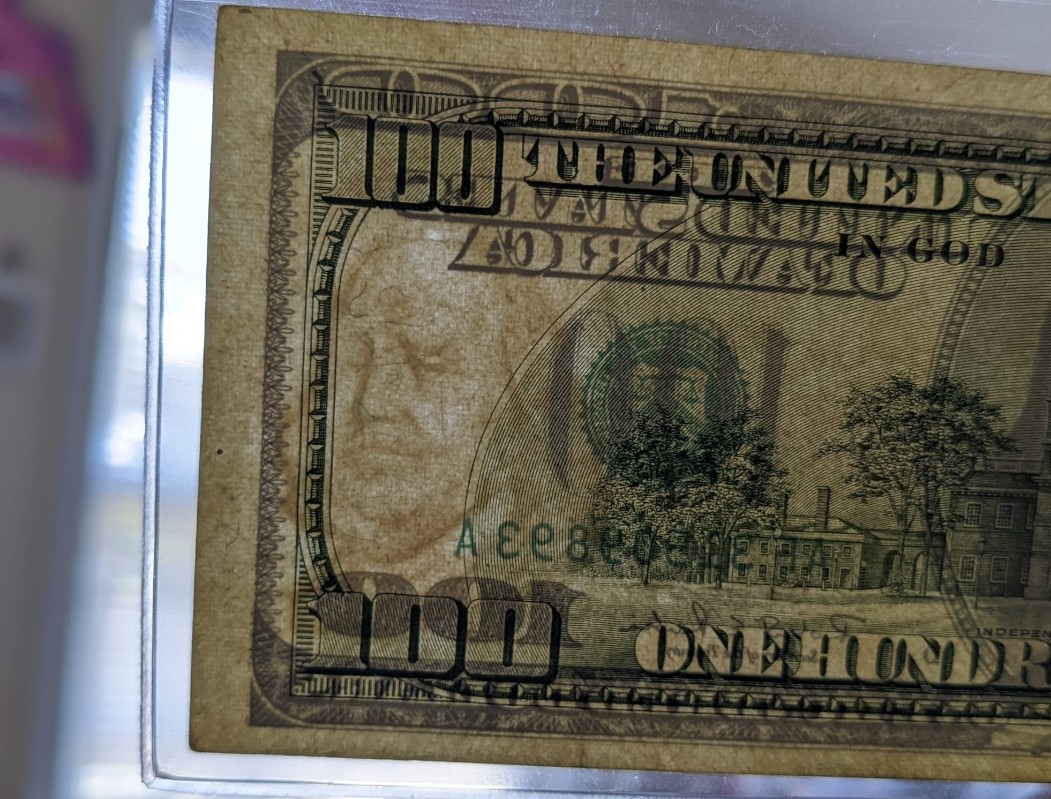 $100-Bill-1996-Benjamin-Franklin-With-A-Mustache?