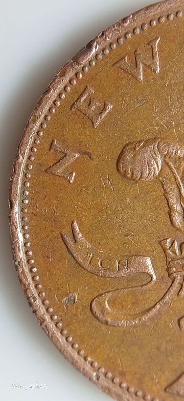 Britain-1979-2-New-Pence-Coin.