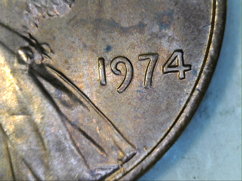 1974-P-LMC-OBV-Rim-Cud-And-Device-Spread