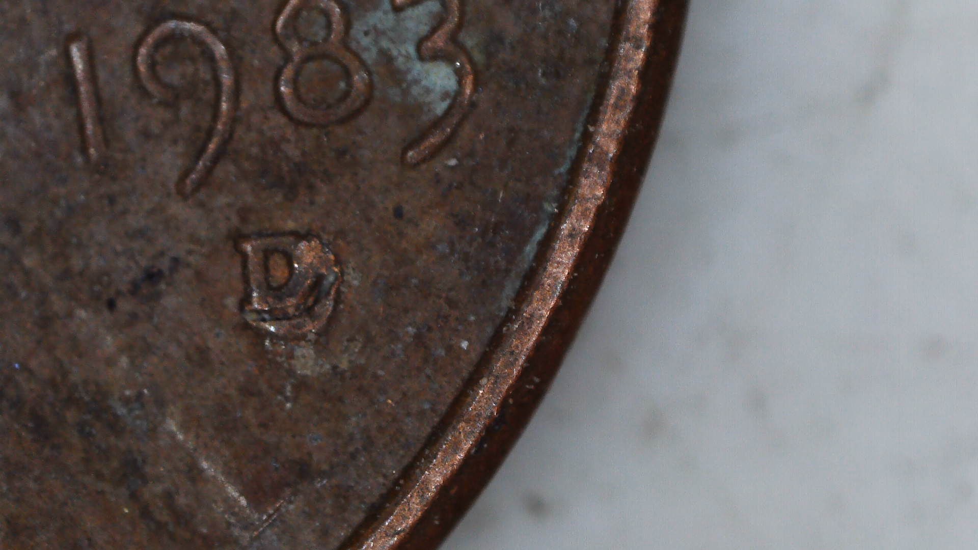 1983-D-Cent-DD-Or-Just-Damage