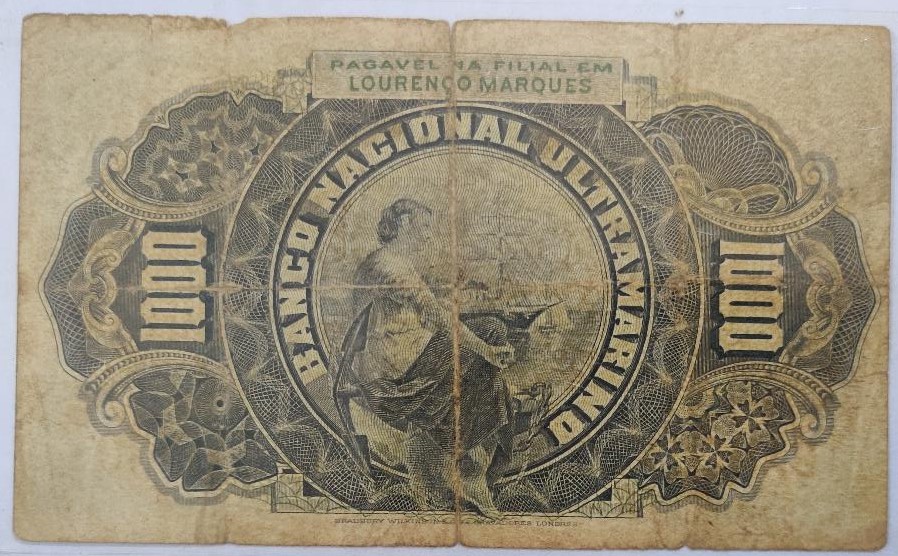 Portuguese-Mozambique-Note-Signature-Identification-Needed
