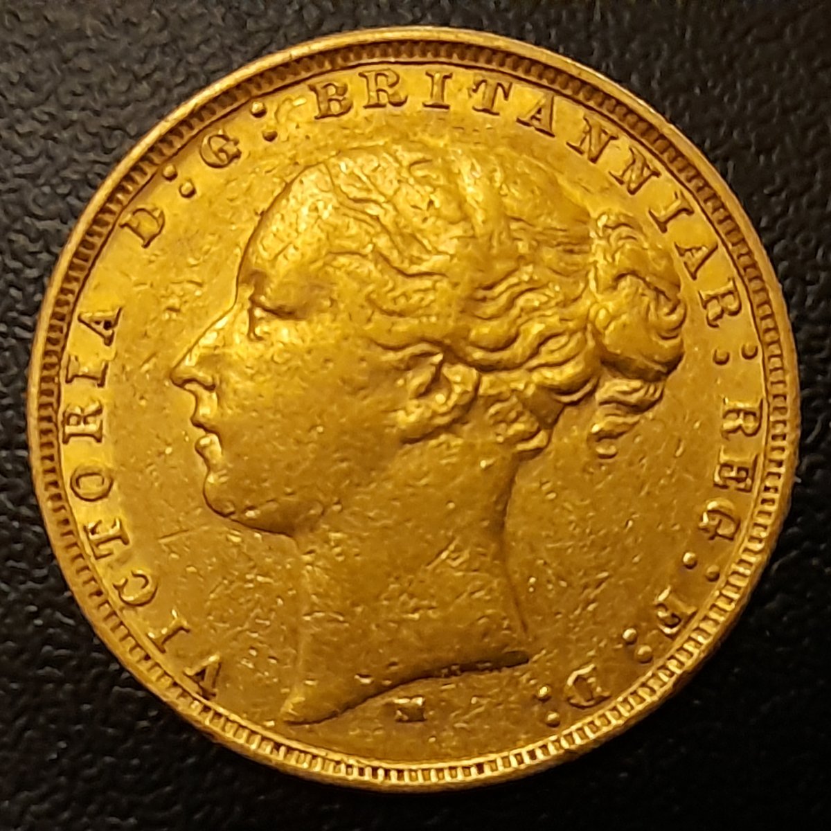 Authenticity-Of-1881-Sovereign---Weight-Slightly-Below-Standard
