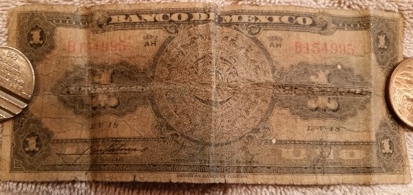 Collection-Hunt:-1948-5-Peso-And-Uno-Peso