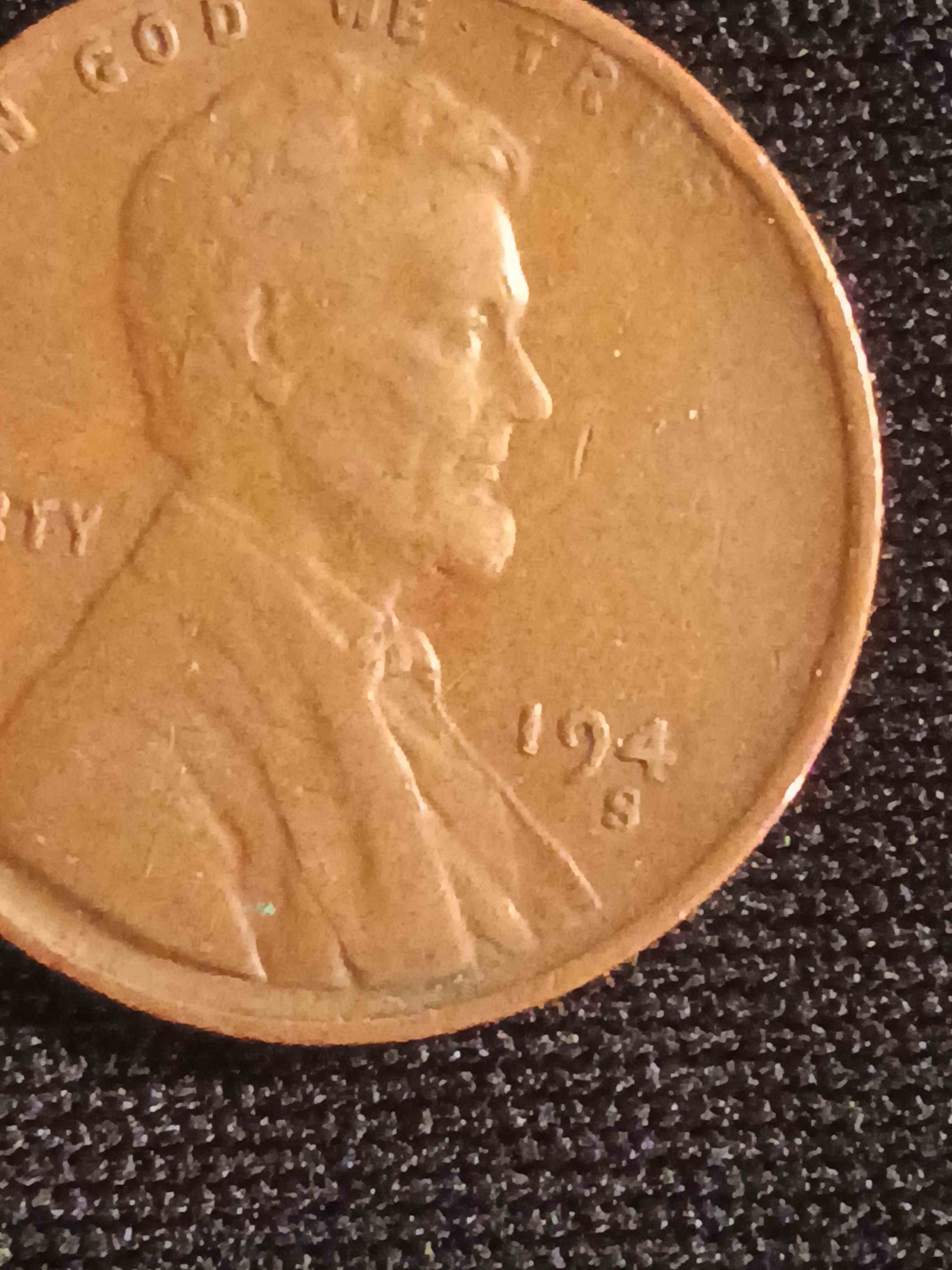 Does-This-1945-S-Lincoln-Cent-Have-A-Strikethrough-Error?