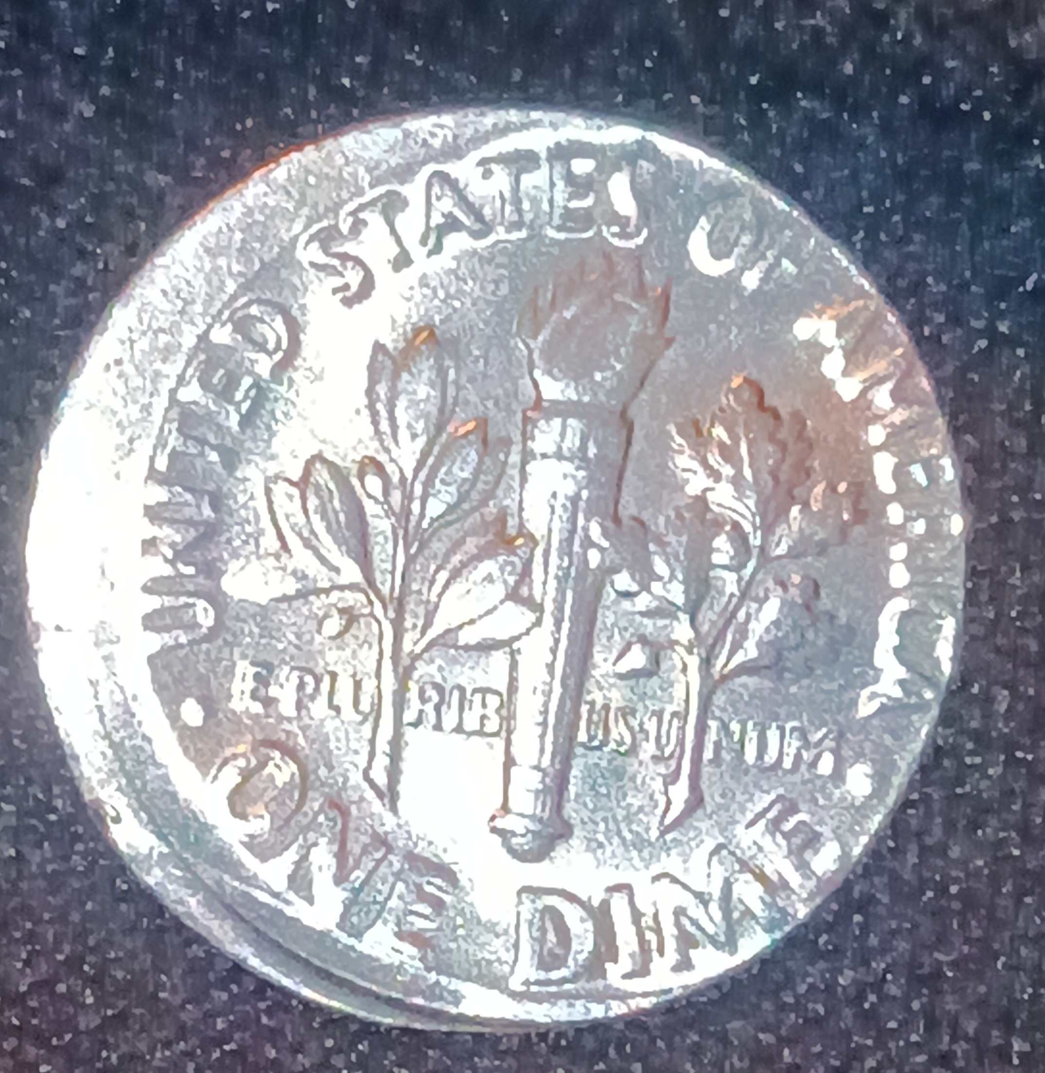 Is-This-1977-Roosevelt-Dime-Broadstruck?