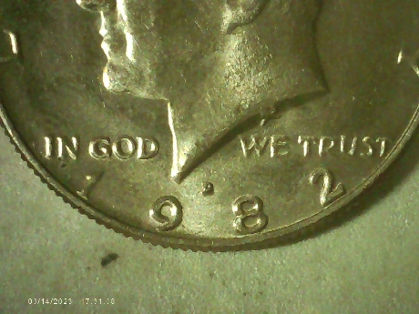1982-D-Half-Dollar-With-Split-Tail-9---DDO?