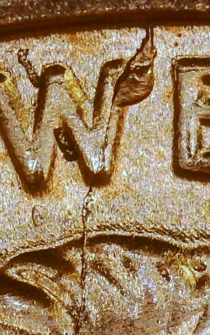 1991-LMC-Penny-/-Spiked-Head-With-Earplug-Retained-Interior-Die-Break