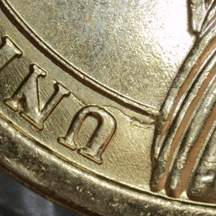 2010-P-Presidential-Dollar-/-Lincoln-/-Struck-Through-Error