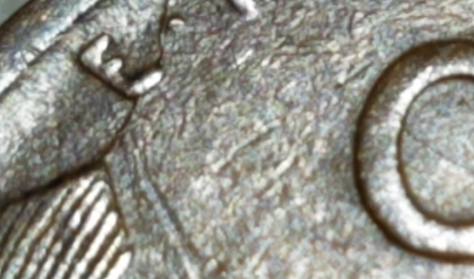1909-Lincoln-Cent-With-A-Raised-Metal-Bridge-Connecting-Wheat-To-Rim