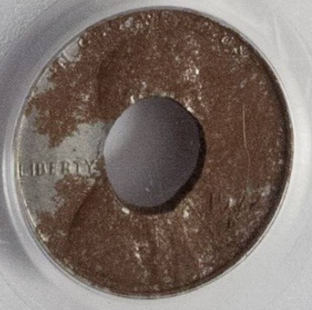 Mint-Error-1972-D-Cent-Struck-On-40grs-Magnetic-Washer-1c-PCGS-MS-64-Rare-Error-Ebay