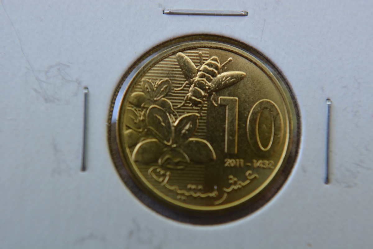 Post-Your-Coins-Depicting-Insects