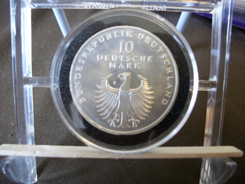 Coins-Depicting-A-Coin.-Are-They-Out-There?