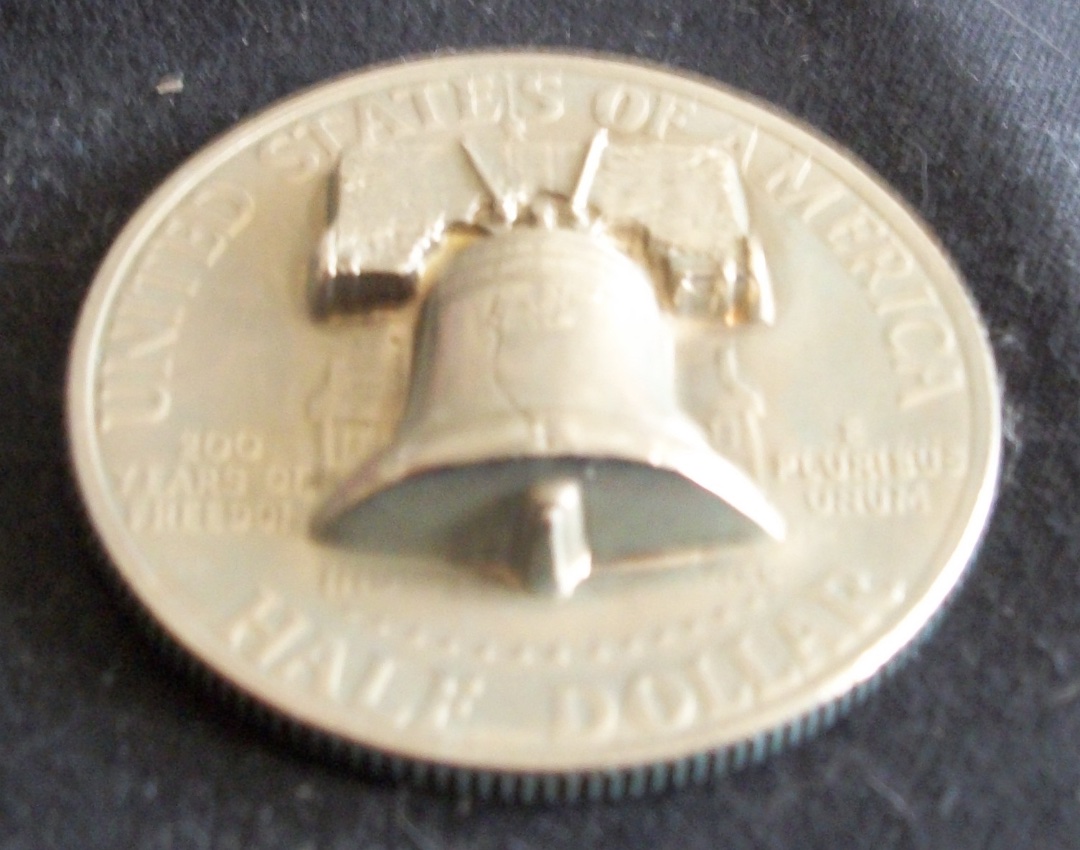 Repousse-Or-Pop-Out-Coins